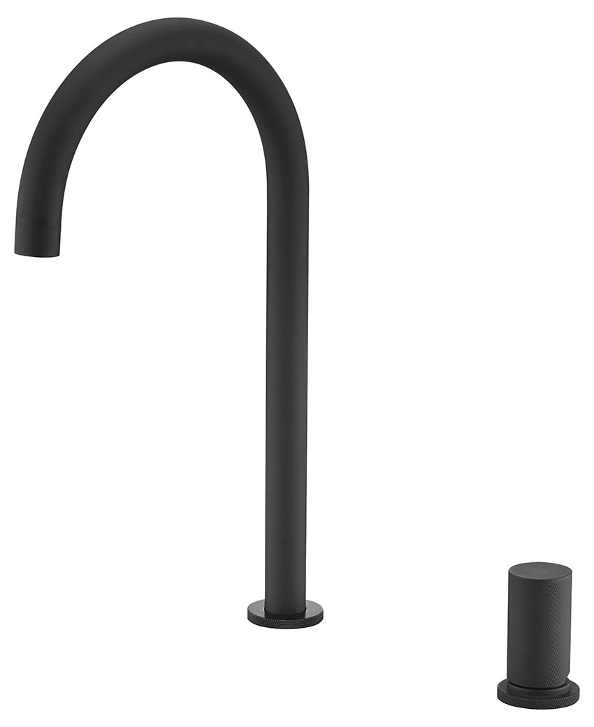 MATT BLACK SINGLE-LEVER KITCHEN FAUCET